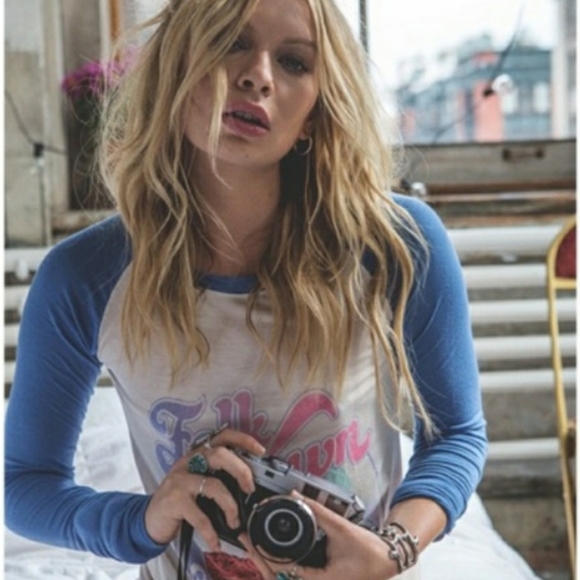 ❌️SOLD❌️SPELL: Folktown Raglan Size: S - Picture 5 of 5